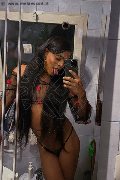 Napoli Trav Izzabela 320 38 82 447 foto selfie 4